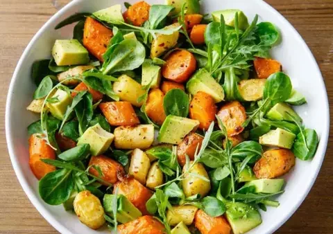 Hướng Dẫn Chi Tiết Cách Làm Salad Hoa Quả Giảm Cân Ngon Miệng, Giữ Dáng