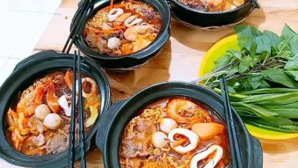 Cách Làm Sốt Mì Cay Chuẩn Vị Tại Nhà: Công Thức Đơn Giản, Ngon Như Ngoài Hàng