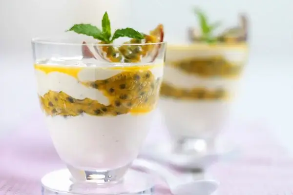 Cách Làm Sữa Chua Chanh Dây Thanh Mát, Chua Ngọt Hài Hòa Tại Nhà Cách Làm Sữa Chua Chanh Dây Thanh Mát, Chua Ngọt Hài Hòa Tại Nhà