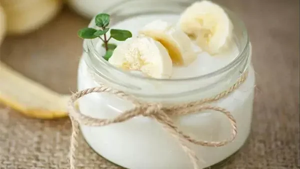 Hướng Dẫn Chi Tiết Cách Làm Sữa Chua Chuối Thơm Ngon Tại Nhà