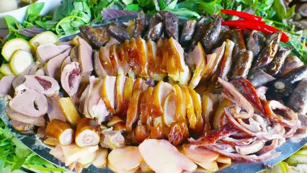 Cách Làm Thịt Chó Hấp Ngon Chuẩn Vị Truyền Thống Tại Nhà