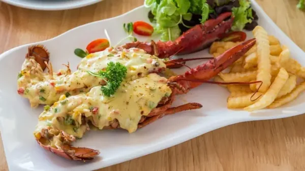 Cách Làm Tôm Hùm Nướng Phô Mai Thơm Béo Tại Nhà Ngon Như Nhà Hàng