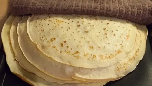 Cách Làm Vỏ Bánh Crepe Mềm Mịn, Chuẩn Vị Pháp Ngay Tại Nhà