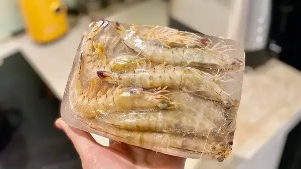 Cách Luộc Tôm Đông Lạnh Ngon Mềm, Không Bị Bở Như Tôm Tươi