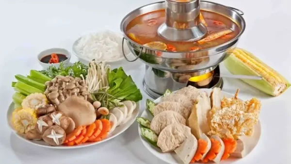 Cách Nấu Lẩu Chay Chua Ngọt Đơn Giản Thơm Ngon Tại Nhà