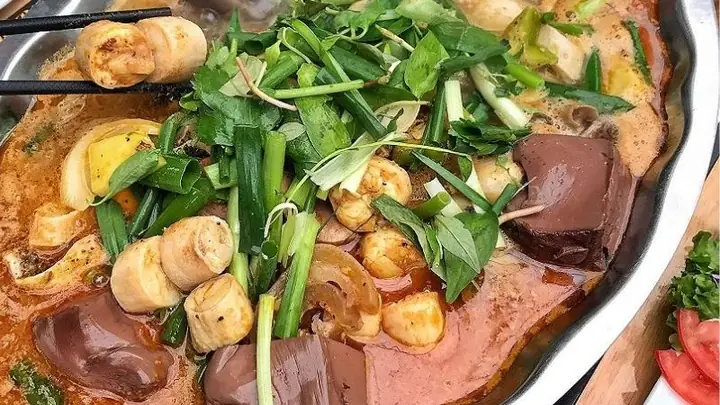 Cách Nấu Lẩu Lòng Bò Thập Cẩm Ngon Chuẩn Vị, Thơm Lừng Tại Nhà