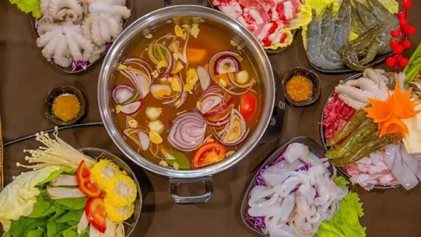Hướng Dẫn Chi Tiết Cách Nấu Lẩu Thái Chua Ngọt Chuẩn Vị Tại Nhà