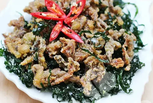 Rươi Xúc Bánh Đa: Cách Làm Chuẩn Vị, Mẹo Chiên Giòn Ngon Tuyệt Hảo