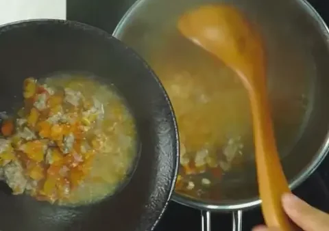 Cách Nấu Súp Cà Chua Cho Bé Ăn Dặm: Công Thức Đơn Giản, Thơm Ngon
