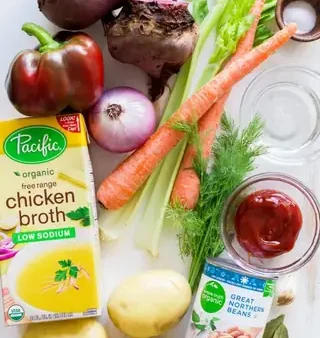 Cách Nấu Súp Củ Cải Đỏ (borscht) Đậm Vị, Dễ Làm Tại Nhà