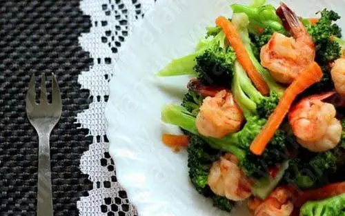Cách Nấu Súp Lơ Xanh Ngon, Giòn Và Giữ Màu: Luộc, Xào, Nấu Canh