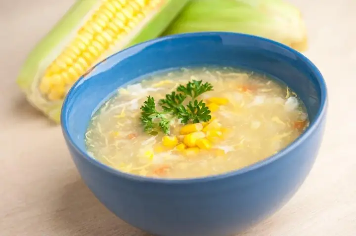 10 Cách Nấu Súp Ngô Gà Cho Bé Thơm Ngon, Dễ Làm Tại Nhà 10 Cách Nấu Súp Ngô Gà Cho Bé Thơm Ngon, Dễ Làm Tại Nhà