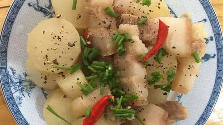 Cách Làm Thịt Ba Chỉ Kho Tiêu Ngon Chuẩn Vị, Đậm Đà Cho Bữa Cơm Gia Đình Cách Làm Thịt Ba Chỉ Kho Tiêu Ngon Chuẩn Vị, Đậm Đà Cho Bữa Cơm Gia Đình