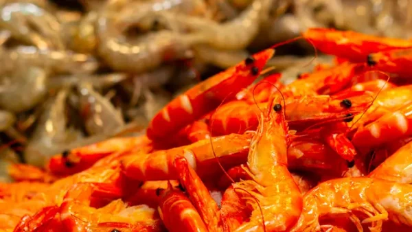 Bí Quyết Rang Tôm Ngon Không Tanh, Vỏ Giòn Đậm Đà Chuẩn Vị Tại Nhà