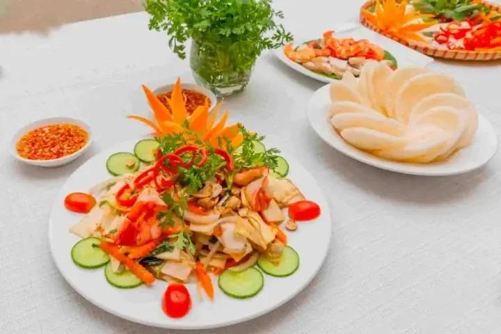 Cách Trang Trí Đĩa Tôm Đẹp Mắt, Đơn Giản & Sáng Tạo Cho Mọi Dịp Cách Trang Trí Đĩa Tôm Đẹp Mắt, Đơn Giản & Sáng Tạo Cho Mọi Dịp