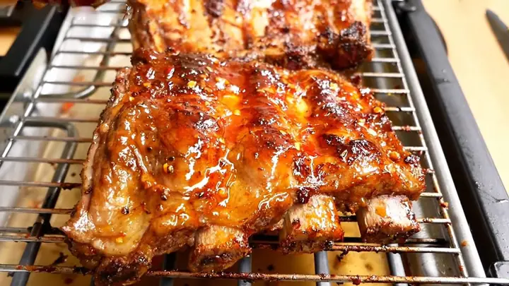 Bí Quyết Ướp Sườn Bò Nướng Mềm Ngon Chuẩn Vị Tại Nhà Bí Quyết Ướp Sườn Bò Nướng Mềm Ngon Chuẩn Vị Tại Nhà