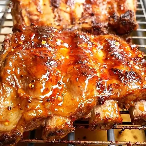 Bí Quyết Ướp Sườn Bò Nướng Mềm Ngon Chuẩn Vị Tại Nhà Bí Quyết Ướp Sườn Bò Nướng Mềm Ngon Chuẩn Vị Tại Nhà