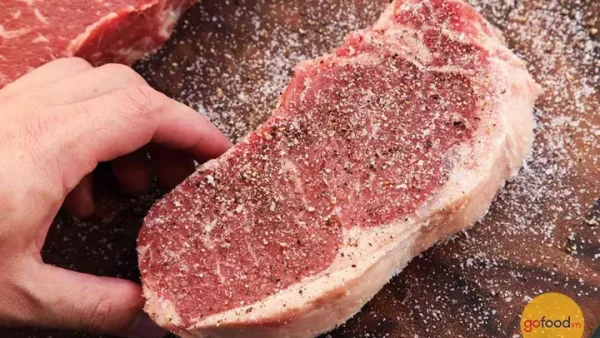 Cách Ướp Thịt Bò Steak Mềm Ngon, Thấm Vị Chuẩn Nhà Hàng Tại Nhà