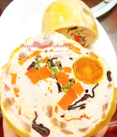 Chả Hoa Ngũ Sắc Sài Gòn: Hướng Dẫn Làm & Địa Chỉ Mua Ngon