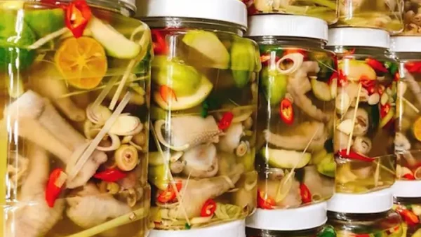 Chân Gà Ngâm Sả Tắc Để Ngoài Được Bao Lâu? Cách Bảo Quản Và Dấu Hiệu Hư Hỏng