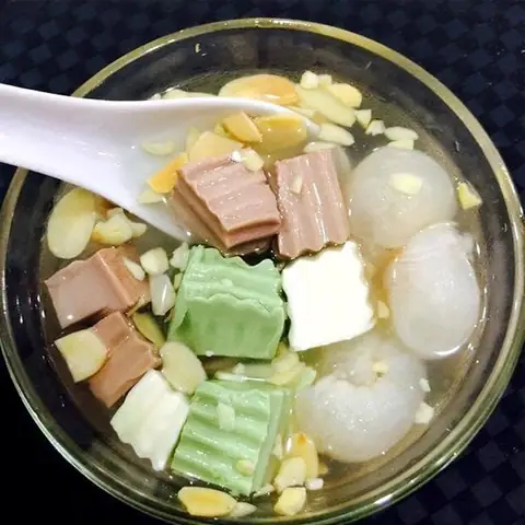Nguyên Liệu Cần Chuẩn Bị Để Làm Chè Khúc Bạch Thơm Ngon Chuẩn Vị Nguyên Liệu Cần Chuẩn Bị Để Làm Chè Khúc Bạch Thơm Ngon Chuẩn Vị