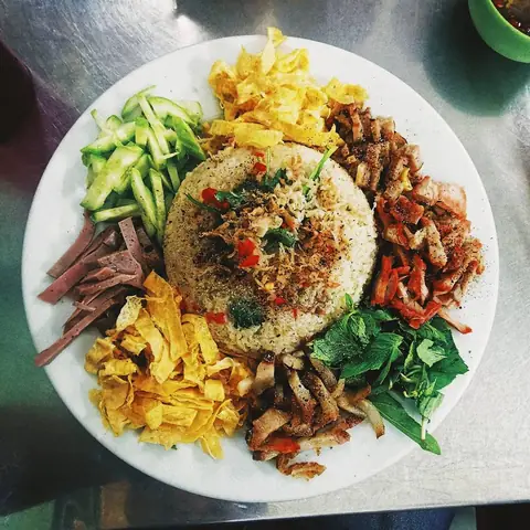 Cơm Âm Phủ Huế: Khám Phá Hương Vị Độc Đáo Và Lịch Sử Ẩn Giấu Cơm Âm Phủ Huế: Khám Phá Hương Vị Độc Đáo Và Lịch Sử Ẩn Giấu