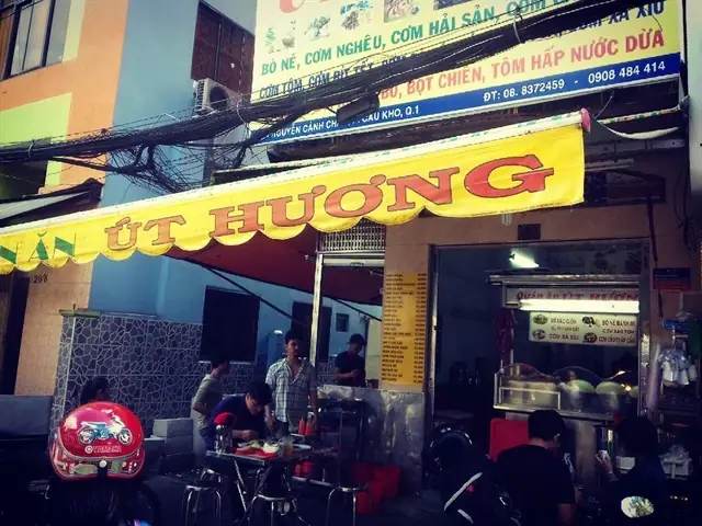Top Quán Cơm Chiên Dương Châu Ngon Nhất Sài Gòn: Hướng Dẫn Chọn Địa Điểm Ăn Chuẩn Vị Top Quán Cơm Chiên Dương Châu Ngon Nhất Sài Gòn: Hướng Dẫn Chọn Địa Điểm Ăn Chuẩn Vị