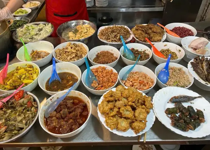 Top 10 Quán Cơm Văn Phòng Ngon Tại Hà Nội: Giao Tận Nơi & Giá Tốt Top 10 Quán Cơm Văn Phòng Ngon Tại Hà Nội: Giao Tận Nơi & Giá Tốt