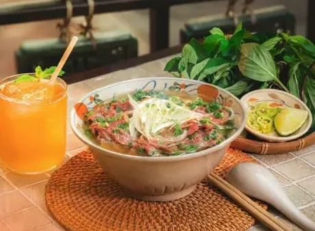 Củ Cải Nấu Chung Cà Rốt: Giải Mã Thực Hư Tin Đồn Kỵ Nhau Và Cách Chế Biến Ngon