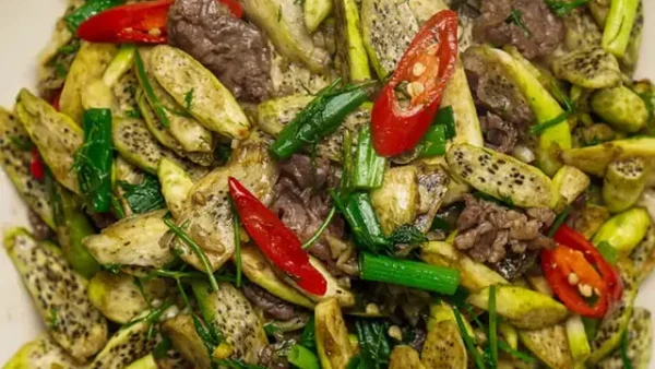 Củ Niễng Bị Đen Bên Trong Có Ăn Được Không? Nguyên Nhân & Cách Xử Lý