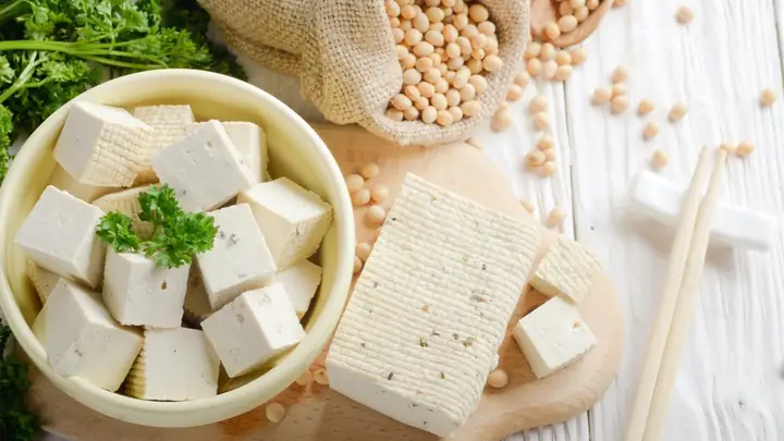 Đậu Phụ Tiếng Anh Là Gì? Giải Đáp Từ A-Z Với Tofu & Bean Curd Đậu Phụ Tiếng Anh Là Gì? Giải Đáp Từ A-Z Với Tofu & Bean Curd