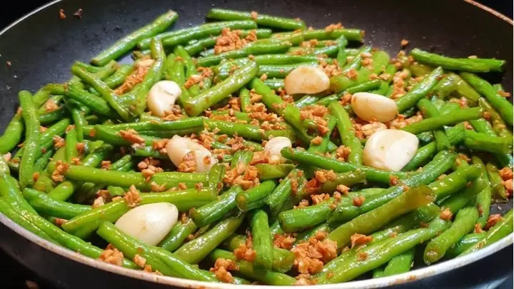 Đậu Que Xào Bao Nhiêu Calo? Giải Đáp Chi Tiết Và Lời Khuyên Hữu Ích Đậu Que Xào Bao Nhiêu Calo? Giải Đáp Chi Tiết Và Lời Khuyên Hữu Ích