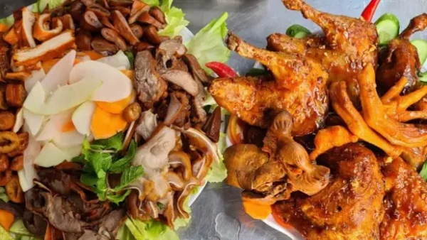 Dồi Trường Khìa Nước Dừa: Cách Làm, Bí Quyết Ngon Chuẩn Vị Miền Tây