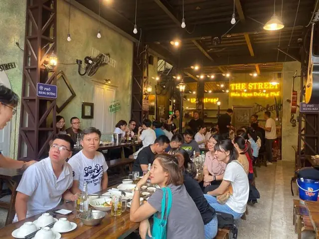 Top 10+ Quán Lẩu Gà Ớt Hiểm Ngon Nhất TPHCM: Review & Địa Chỉ Mới Nhất