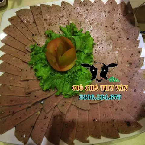 Top 10 Địa Chỉ Giò Chả Ngon Nhất Sài Gòn: Mua Ở Đâu Chuẩn Vị?