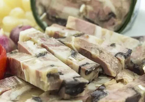 Giò Xào Bao Nhiêu Tiền 1kg? Cập Nhật Giá Mới Nhất 2024