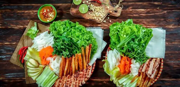 Gỏi Bò Khô Hàn Thuyên Nha Trang: Bí Quyết 30 Năm Và Địa Chỉ Ngon Nhất Gỏi Bò Khô Hàn Thuyên Nha Trang: Bí Quyết 30 Năm Và Địa Chỉ Ngon Nhất
