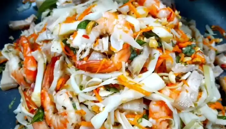 Cách Làm Gỏi Bồn Bồn Tôm Thịt Giòn Ngon Chuẩn Vị Miền Tây Tại Nhà Cách Làm Gỏi Bồn Bồn Tôm Thịt Giòn Ngon Chuẩn Vị Miền Tây Tại Nhà