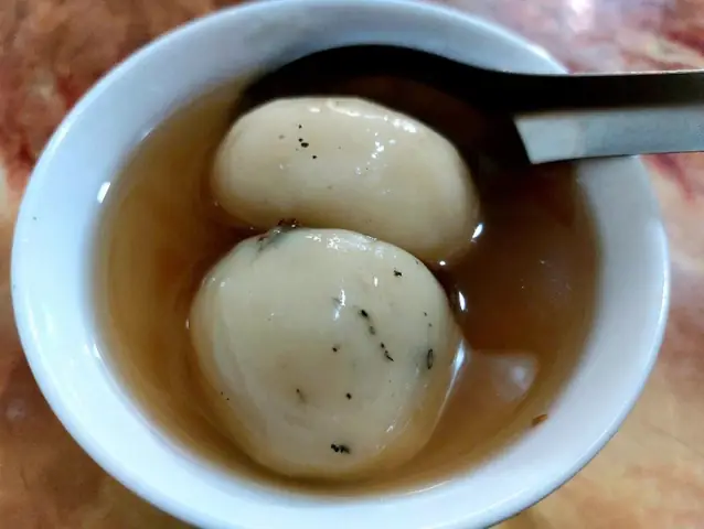 Hình Ảnh Bánh Trôi Tàu: Khám Phá Món Ăn Mùa Đông Hà Nội Và Cách Nhận Biết Hình Ảnh Bánh Trôi Tàu: Khám Phá Món Ăn Mùa Đông Hà Nội Và Cách Nhận Biết