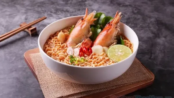 Hình Ảnh Bát Mì Tôm Trứng Đẹp Mắt: Tổng Hợp & Ý Tưởng Sáng Tạo