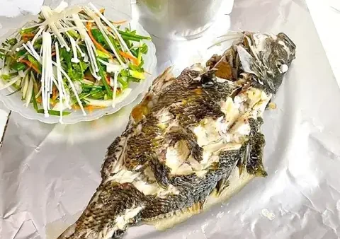 Hình Ảnh Cá Hồng Biển Đẹp Nhất: Khám Phá Vẻ Đẹp Và Đặc Điểm Nổi Bật