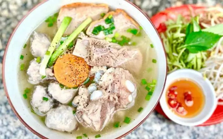 Học Cách Nấu Bún Mọc Tại Nhà: Nước Dùng Trong, Mọc Giòn Dai Học Cách Nấu Bún Mọc Tại Nhà: Nước Dùng Trong, Mọc Giòn Dai