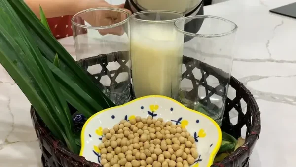 Cách Nấu Sữa Đậu Nành Tại Nhà Thơm Béo, Mịn Và Không Bị Chát