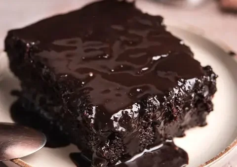 Cách Làm Bánh Chocolate Ẩm Mềm Ngon Tuyệt Hảo Mà Ai Cũng Yêu Thích