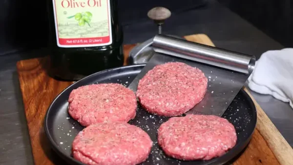 Cách Làm Burger Bò Ngon Chuẩn Nhà Hàng Tại Nhà