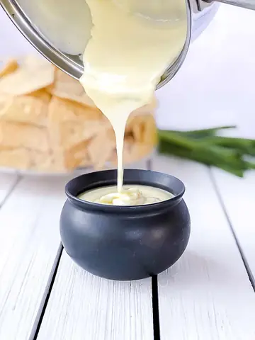 Cách Làm Sốt Phô Mai Trắng Chuẩn Vị Béchamel Cách Làm Sốt Phô Mai Trắng Chuẩn Vị Béchamel