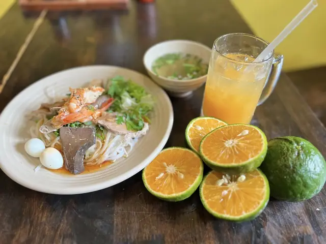 Hủ Tiếu Sài Gòn Xưa: Khám Phá Hương Vị Cổ Truyền & Những Quán Ăn Nổi Tiếng Nhất Hủ Tiếu Sài Gòn Xưa: Khám Phá Hương Vị Cổ Truyền & Những Quán Ăn Nổi Tiếng Nhất