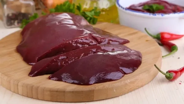 Khô Bò Đen Làm Từ Gì? Khám Phá Nguyên Liệu Chính Và Cách Làm