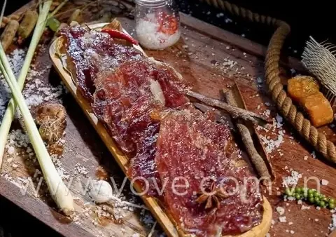 Lạp Vịt Giá Bao Nhiêu? Tham Khảo Giá Theo Khối Lượng Và Loại Sản Phẩm