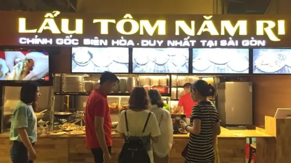 Thực Đơn Lẩu Tôm 5 Ri: Khám Phá Các Món Ngon & Giá Cả Chi Tiết